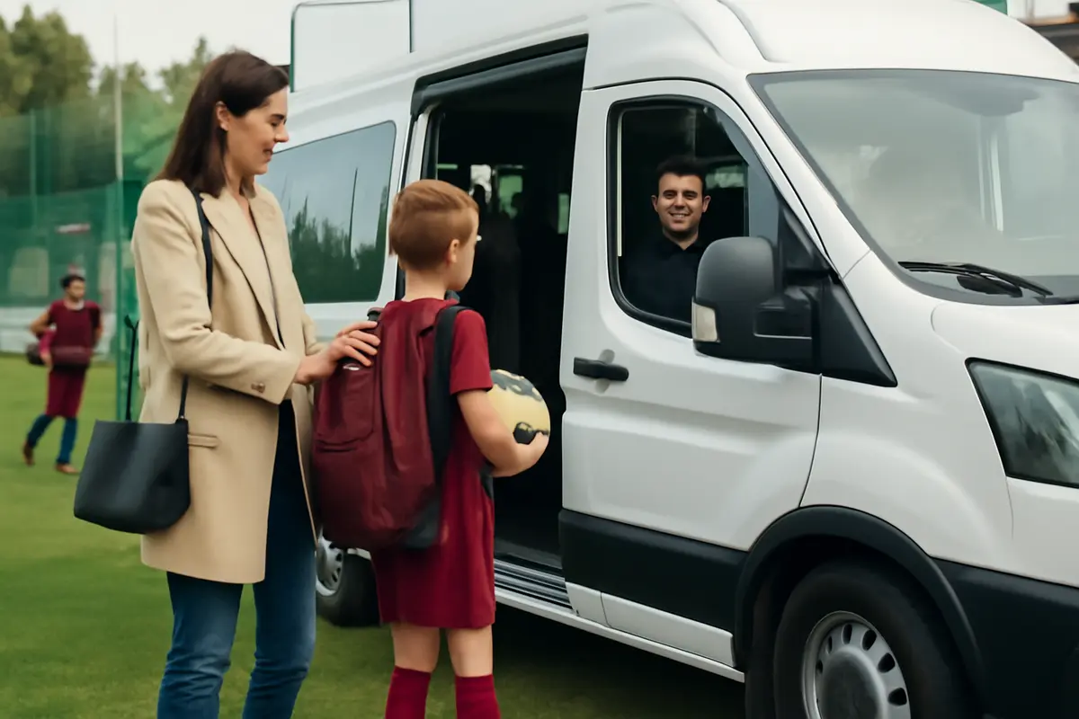 Scuola calcio Torino con servizio navetta: la soluzione pratica per famiglie impegnate